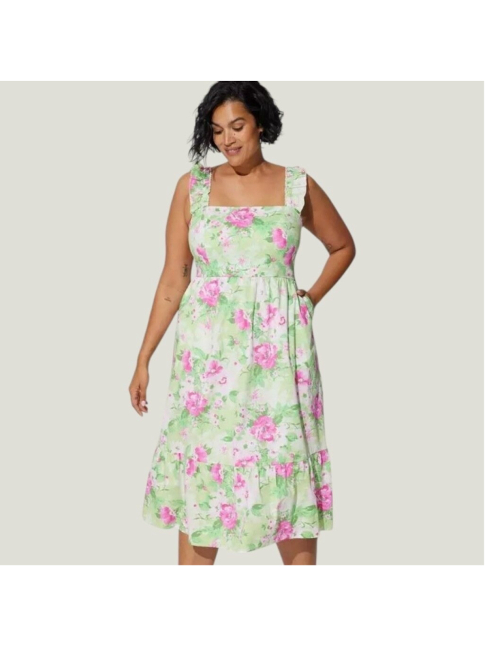 Torrid Floral Smocked Tiered Dress English Rose Sz 14/16 NWT